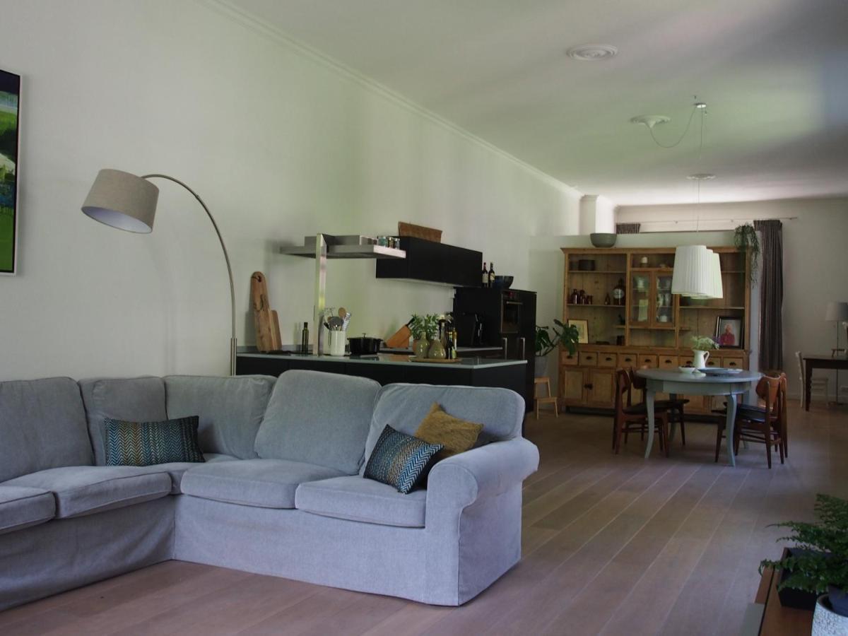Apartment De Oude Dokterspraktijk Zuidhorn